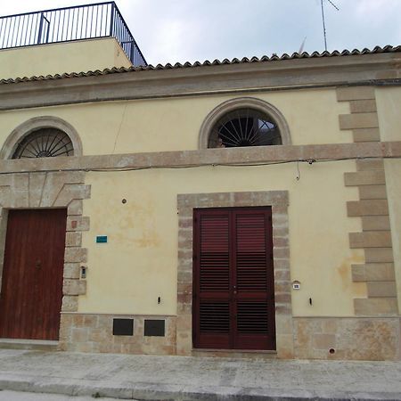 شقة Antica Casina Di Pescatori Lido di Noto المظهر الخارجي الصورة